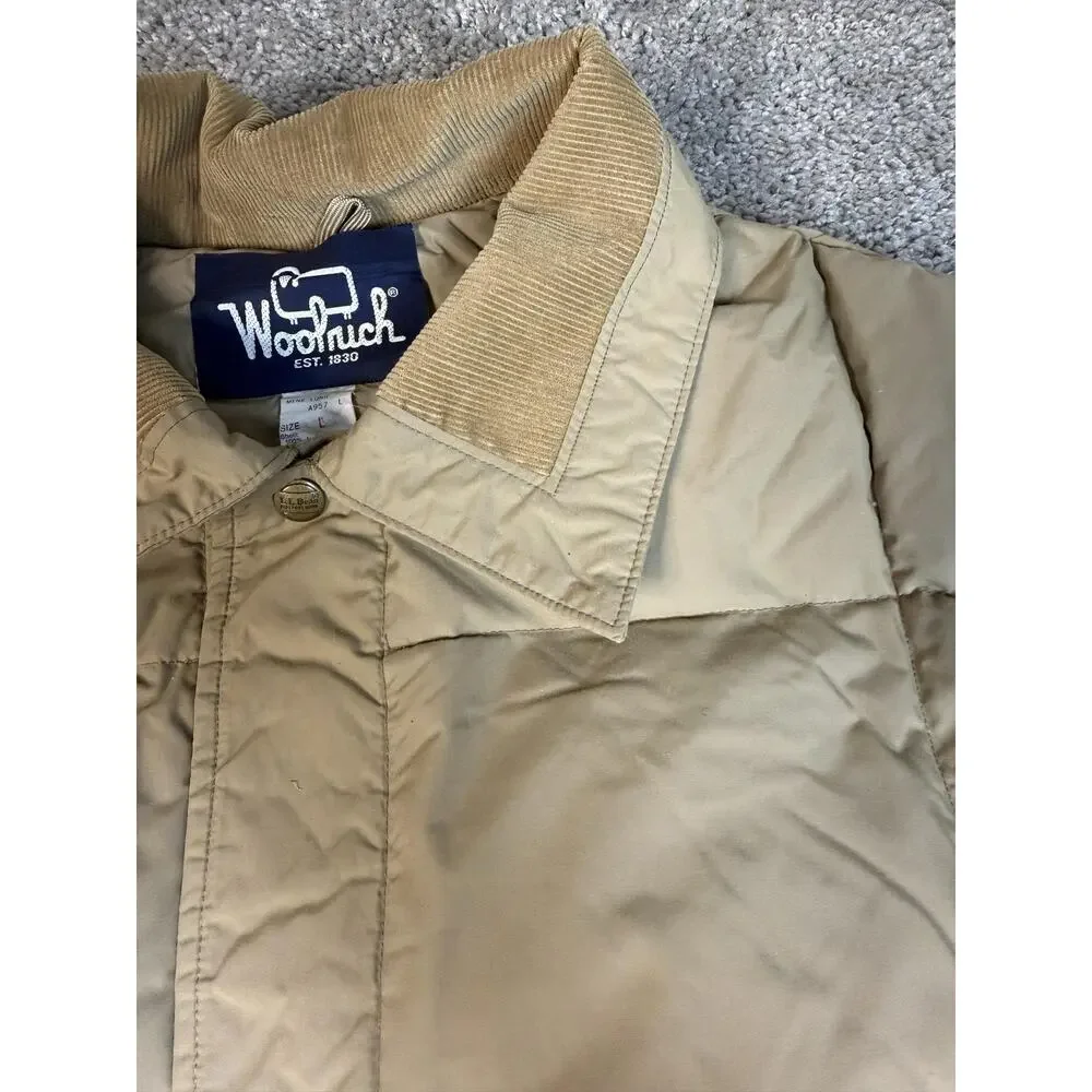 Vintage Woolrich Jacket Mens L Beige Down Puffer Collared Insulated Snap Pockets